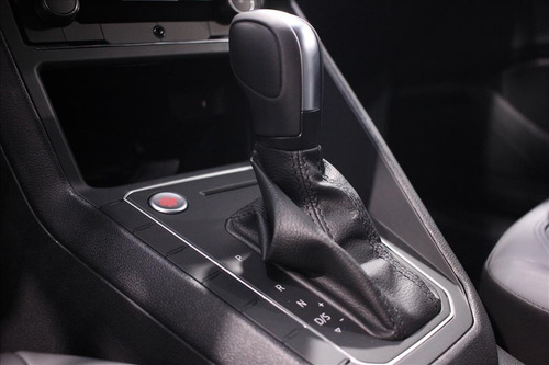 Imagem 8 de 12 de Nivus 1.0 200 Tsi Total Flex Highline Automático