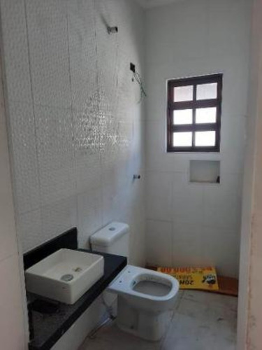Imagem 2 de 10 de Casa Com 2 Quartos, Lado Serra Em Itanhaém-sp | 8176-pc