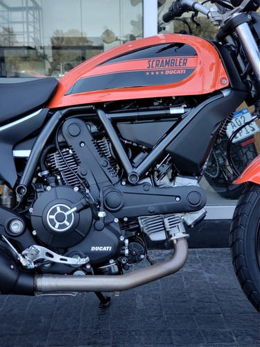 Imagen 13 de 25 de Ducati Scrambler Sixty2 - No Triumph, No Royal Enfield! Gf