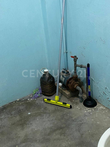 Bodega En Renta En Av. Zaragoza 1309 E Hidalgo 1320 Coatzacoalcos, Veracruz