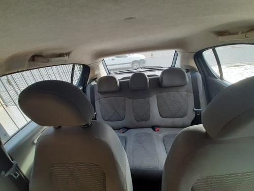 Imagen 14 de 16 de Fiat Palio 2012 1.4 Attractive