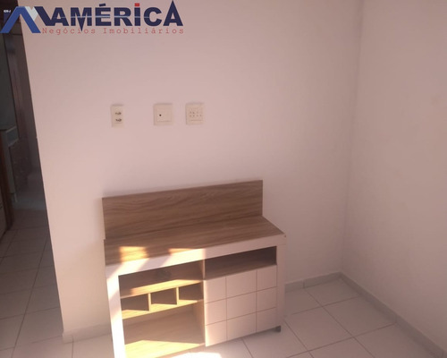 Imagem 3 de 10 de Apartamento - Ap00996 - 69844518