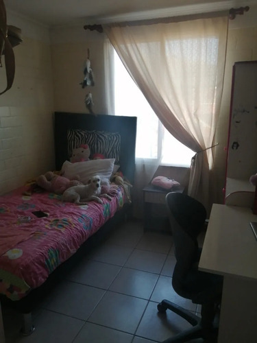 Imagen 11 de 23 de Casa Familiar De 2 Pisos, En Condominio Los Abetos