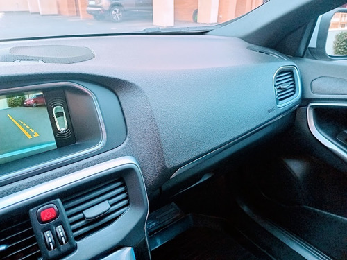 Volvo V40 T5 R-desing