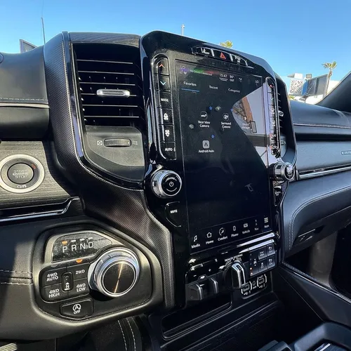 RAM Ram 1500 4p Limited Crew Cab V8/5.7 Aut 4x4 MHEV