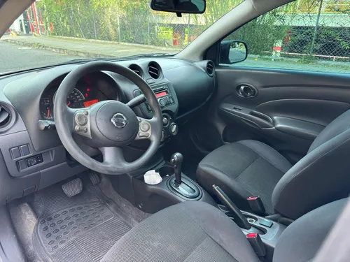 Nissan Versa 1.6 Sense