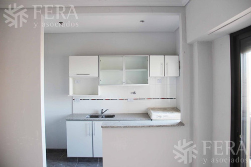 Imagen 3 de 29 de Venta De Departamento 2 Ambientes En Wilde (17501.0)