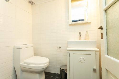 Departamento Piso Estilo Frances 160 Metros Reciclado -zona Plaza San Martin- Retiro- Prox Puerto Madero -ideal Inversor Equipado Renta Temporaria.