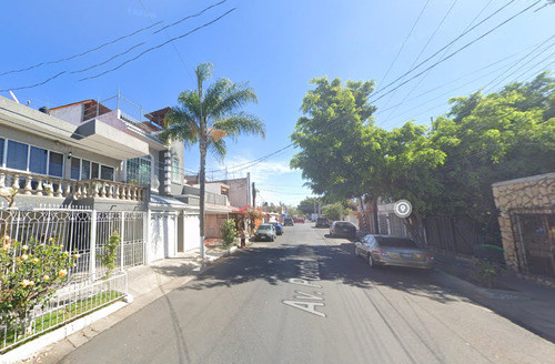 Casa En Venta En Los Arrayanes, Gdl-jal