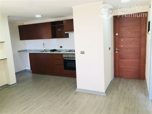 Departamento En Arriendo De 3 Dorm. En La Cisterna