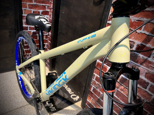Bicicleta Vikingx Aro 26 21v Freio Disco Hidraulico Tuff 38 Cor Oliva Claro Aro Azul Tamanho Do Quadro 13.5