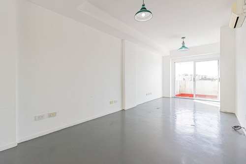 Venta 1 Ambiente Divisible En Caballito Con Balcón