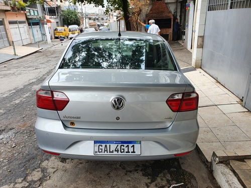 Volkswagen Voyage 2018 1.6 Msi Comfortline Total Flex 4p