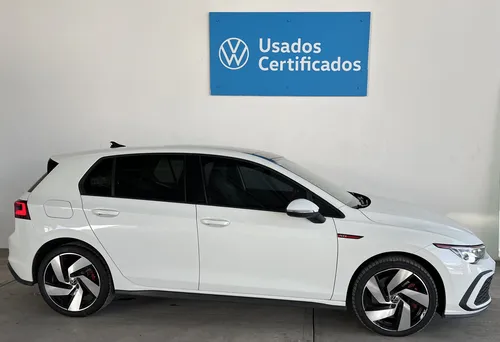 Volkswagen Golf 2024