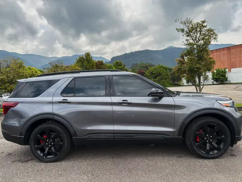 Ford Explorer 3.5 Limited 4x4