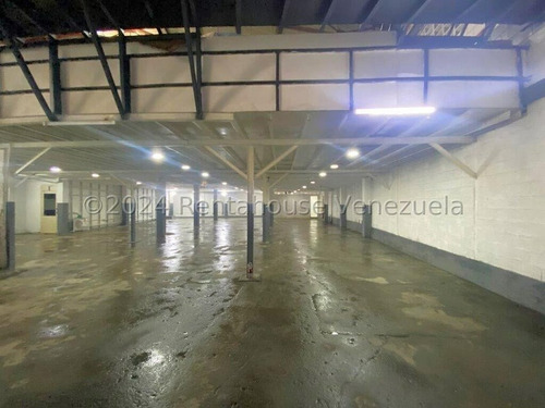 24-22177 Oportunidad De Alquilar En Zona Segura Y Comodo Amplio Galpon