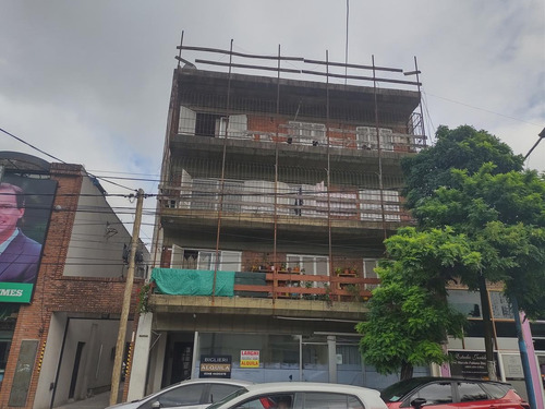 Imagen 1 de 11 de Departamento En Venta, Tapia De Cruz 1169 (2°b), Belén De Escobar