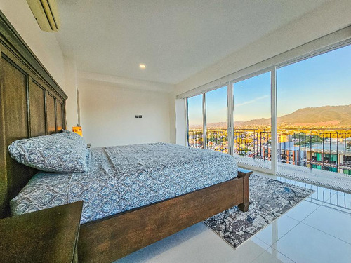 Departamento En Venta En Colonia Zona Hotelera Norte, Puerto Vallarta, Jalisco