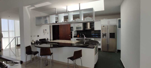 Imagen 11 de 21 de Casa En Venta Club De Campo San Antonio De Los Altos Los Teques Miran