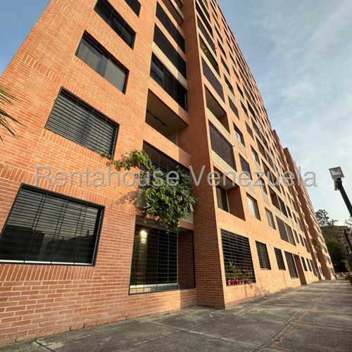 Colinas De La Tahona En Venta Apartamento Remodelado Y Domotizado.