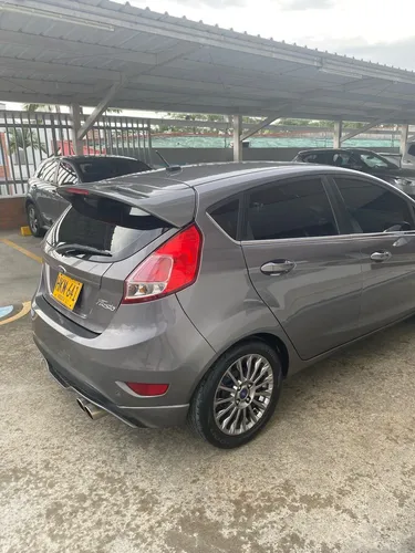 Ford Fiesta 1.6 Hatchback Titanium