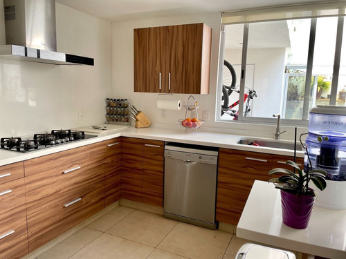 Imagen 16 de 30 de Casa Remodelada En Bosques De Las Loma