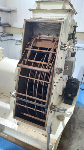 Molino Pulverizador De Martillo Genérico Para Molienda (Usado)