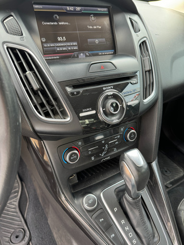 Ford Focus III 2.0 Sedan Titanium At6