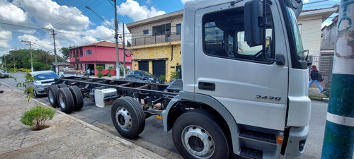 Imagem 4 de 12 de Mercedes Benz 2429 Atego 8x2 No Chassi