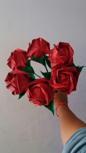 Ramos De Rosas De Papel. Flores De Papel. Flores De Origami.