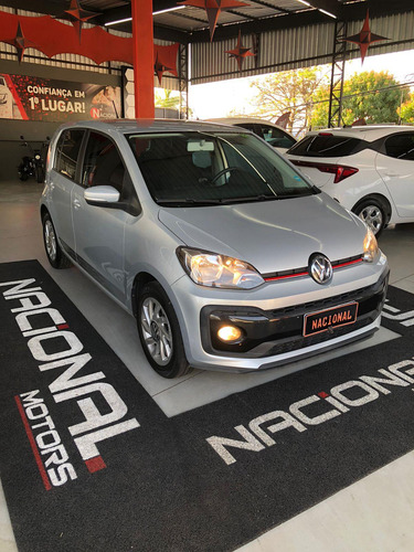 Volkswagen Up! UP! CONNECT 1.0 TSI TOTAL FLEX 12V 5P