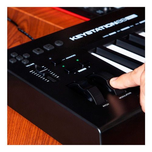 Controlador M Audio Keystation 88 Mk3 Teclado Midi 88 Teclas