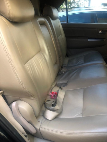Toyota Hillux Sw4 Gasolina7 Lugares