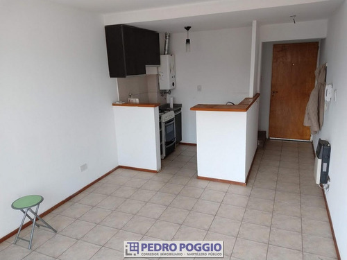 Imagen 5 de 20 de Casa Triplex En La Florida