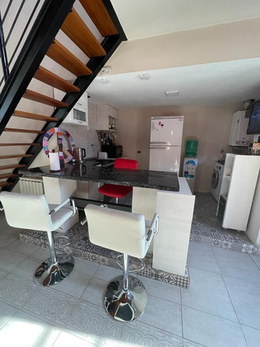 Imagen 8 de 19 de Venta Chalet 5 Amb/ Ituzaingo Norte