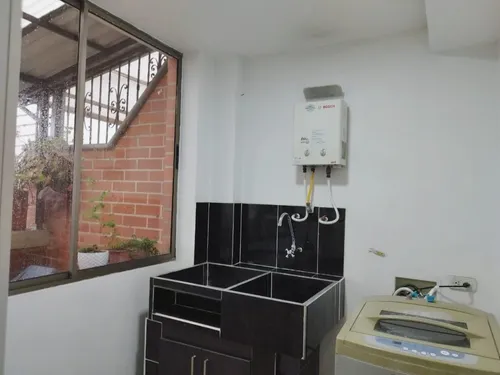 Apartamento En Venta En Laureles. Cod V16201