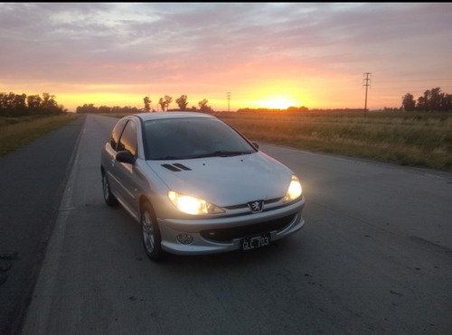 Imagen 3 de 8 de Peugeot 206 2007 1.6 Xs