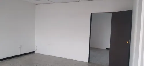 Oficina Con Excelente Ubicación En El Centro Cod. 55763