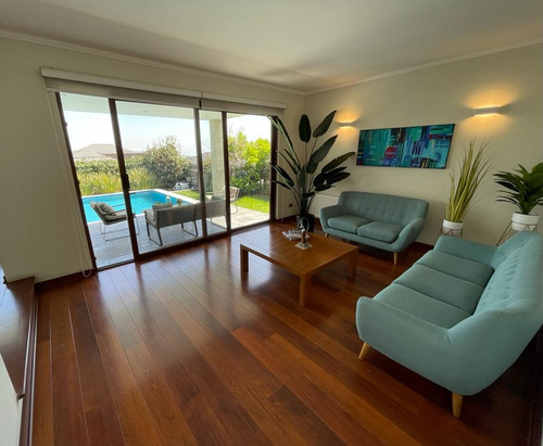 Casa Condominio San Carlos De Apoquindo - Vende Propietario