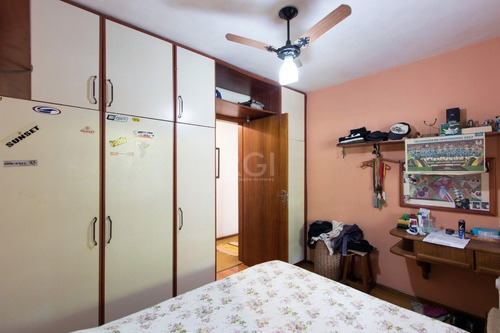 Casa Em Nonoai Com 3 Dormitórios - Lu430324