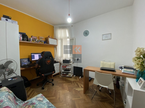 Apartamento A La Venta En Punta Carretas En Planta Baja- Ref: 8720