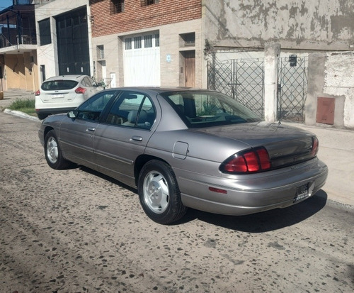 Imagen 9 de 25 de Chevrolet Chevy