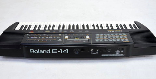 Roland E14 Sonidos Xp10 Y Jv30 Mira.!! - Korg Tr Kross Spdxs