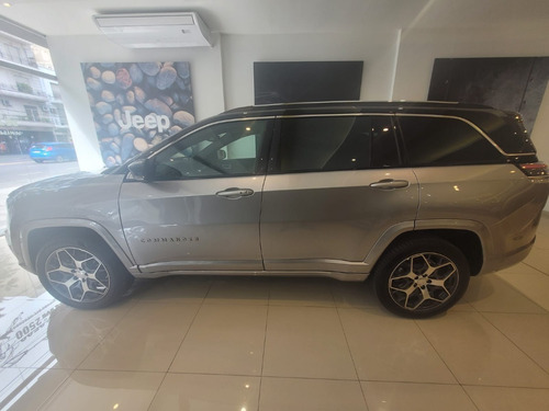 Imagen 3 de 18 de Jeep Commander -