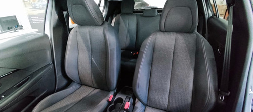 Imagen 9 de 16 de Peugeot 208 1.6l Active Pack Tiptronic
