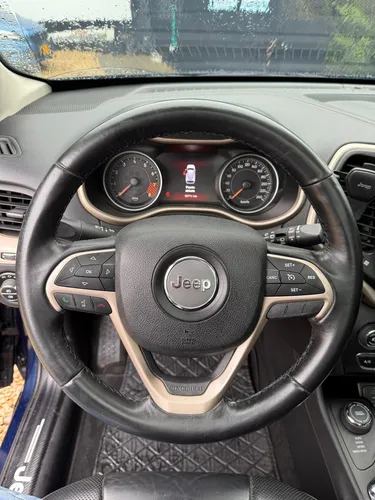 Jeep Cherokee 3.2 Longitude