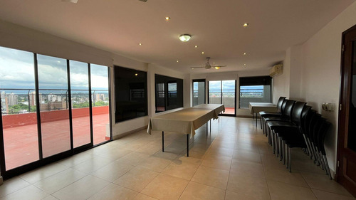 Departamento En Laprida Al 700