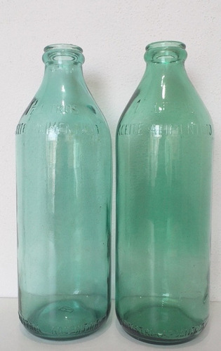 2 Botellas Aceite 1,5 L Años 70 Idénticas Impecables !! (76)