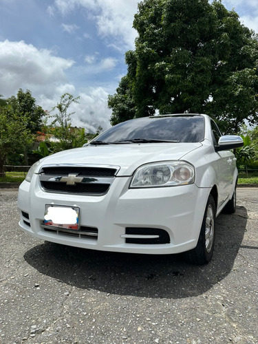 Chevrolet Aveo Lt 2013