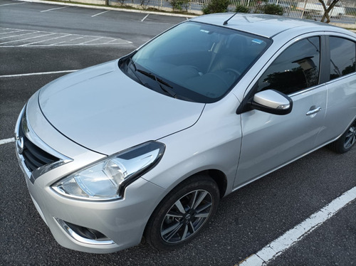 Nissan Versa 1.6 16v Sl Aut. 4p